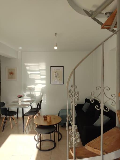 Mavrovoúnion Montnoir Appartement מראה חיצוני תמונה